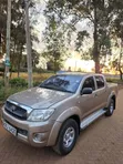 Toyota Hilux 2009 Gold - 1