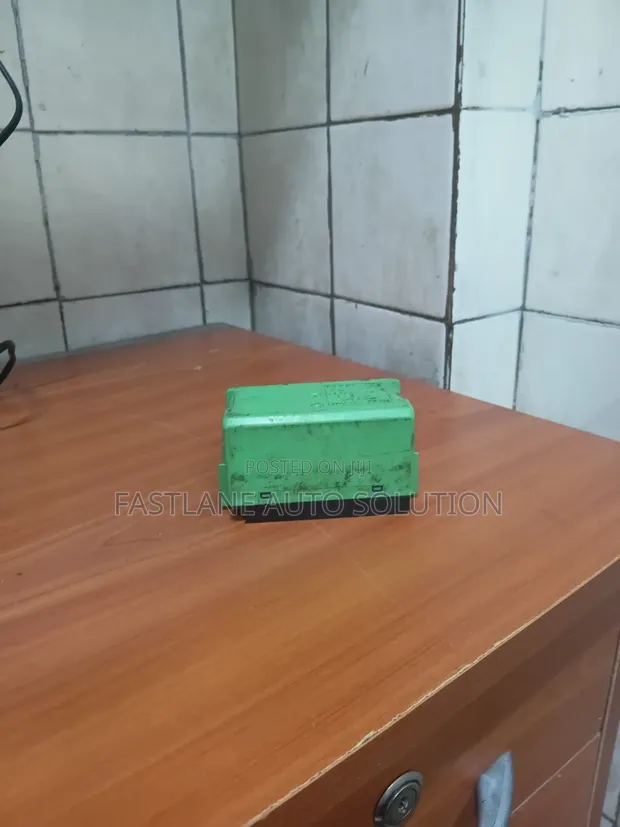 Mitsubishi Relay for Fusebox (2000-2007) - 1