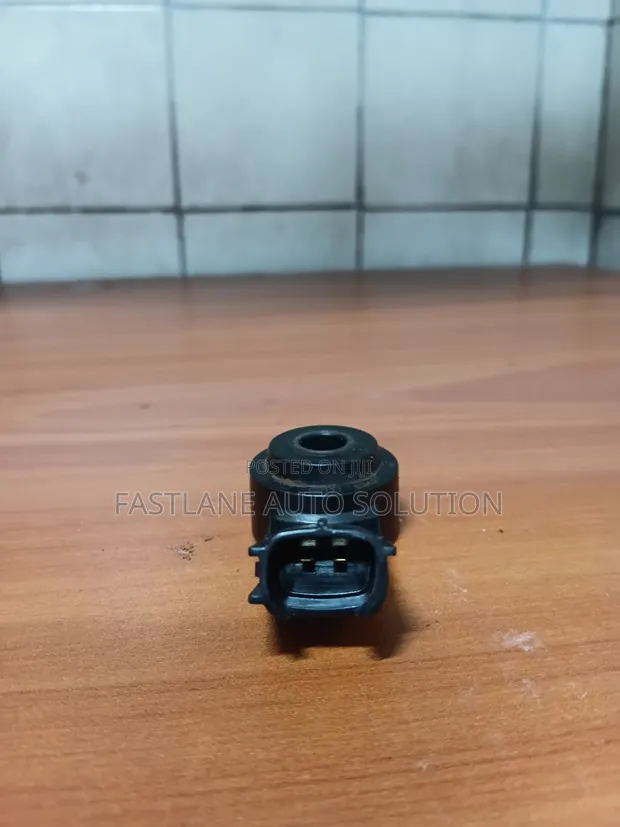 Toyota Knock Sensor - 1