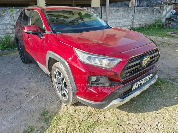 Toyota RAV4 2020 Maroon - 1