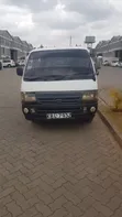 Toyota HiAce 2003 - 1