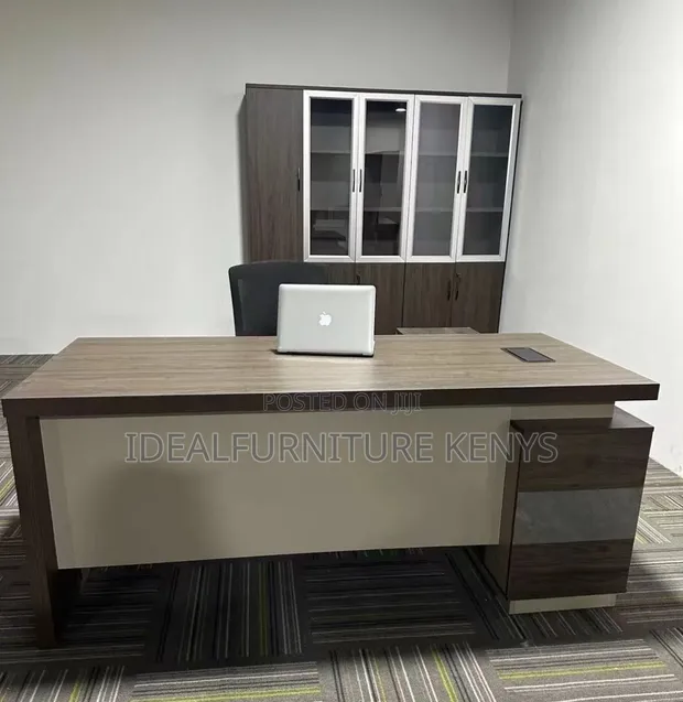 Executive Office Desk - Grey Wood & Cream - 1