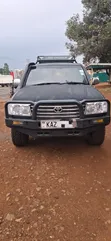 Toyota Land Cruiser 2001 Kijani - 2