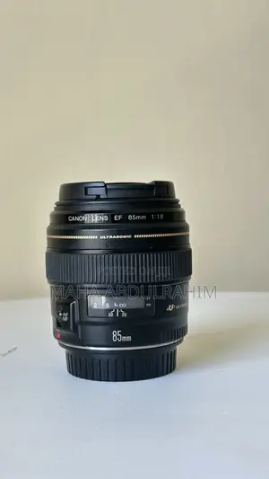 Canon EF 85mm f/1.8 USM Prime Lens