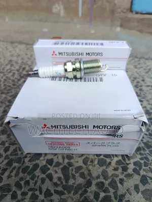 NGK Spark Plugs Halisi za Mitsubishi (Set ya 4pcs)