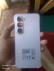Infinix Hot 60i 256GB Nyeupe - 1