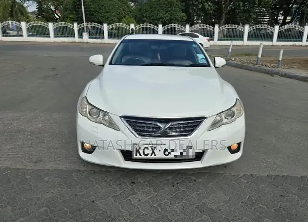 Toyota Mark X 2012 White - 1