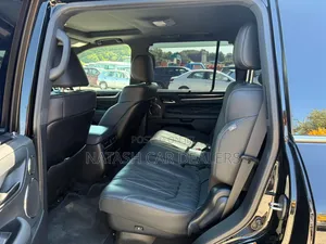 Lexus LX 2020 Black