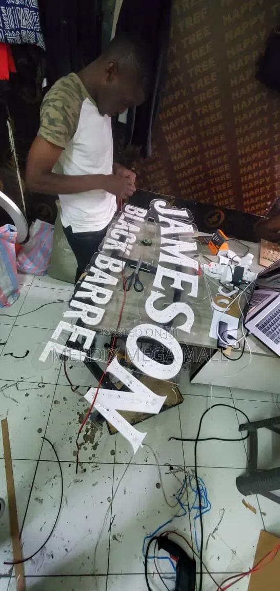 Jameson 3D Signage na Custom Branding - 1