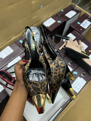Bigtree Pointed Heel Shoes