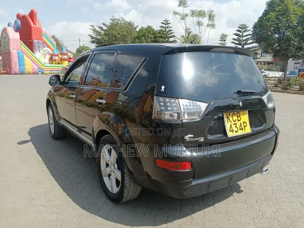 Mitsubishi Outlander 2007 Black - 1