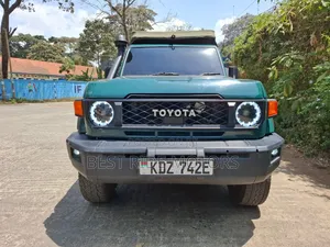 Toyota Land Cruiser 79 Series Double Cab 2014