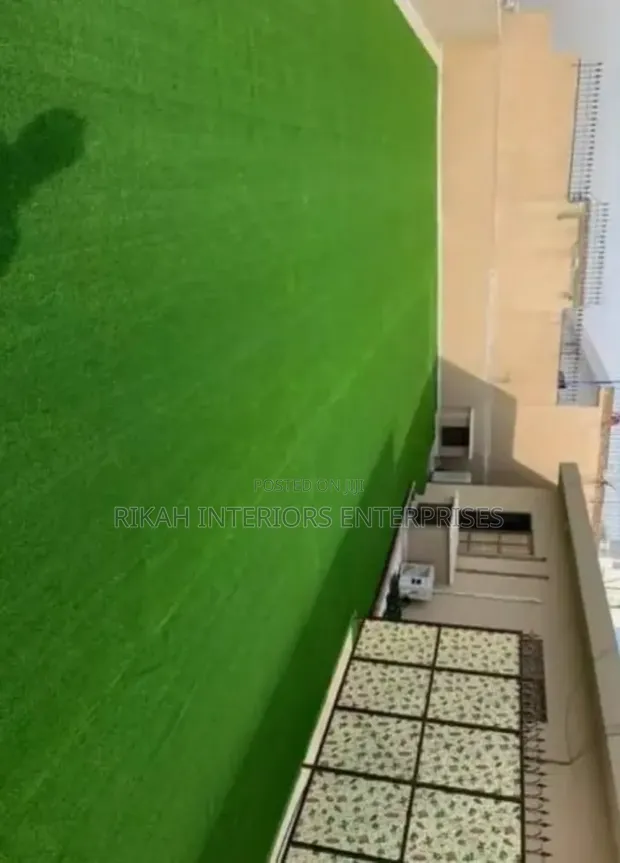 Environmental Friendly Grass Carpets for Rooftops - 1