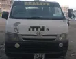 Toyota HiAce 2009 Nyeupe - 3