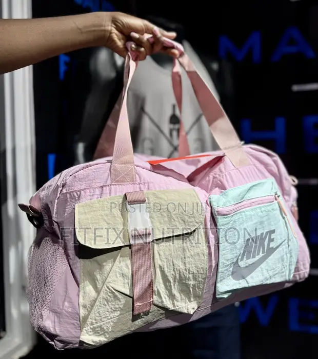 Nike Gym Duffle Bag - Saizi ya Kati - 1