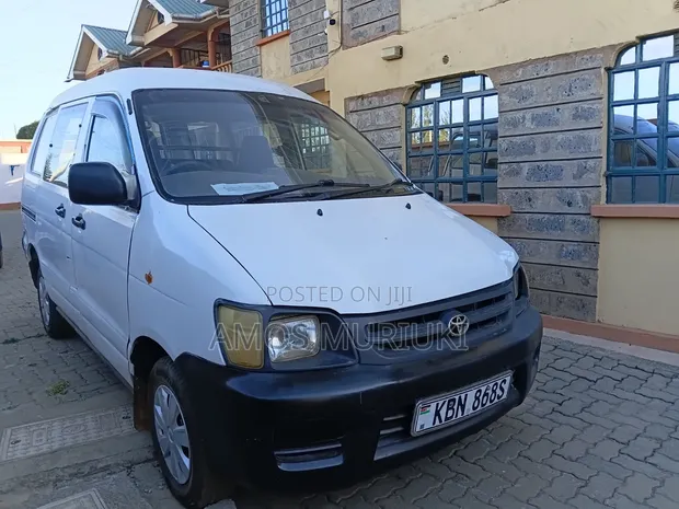 Toyota TownAce 2004 - White - 1