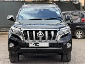 Toyota Land Cruiser Prado TXL 2016 Nyeusi