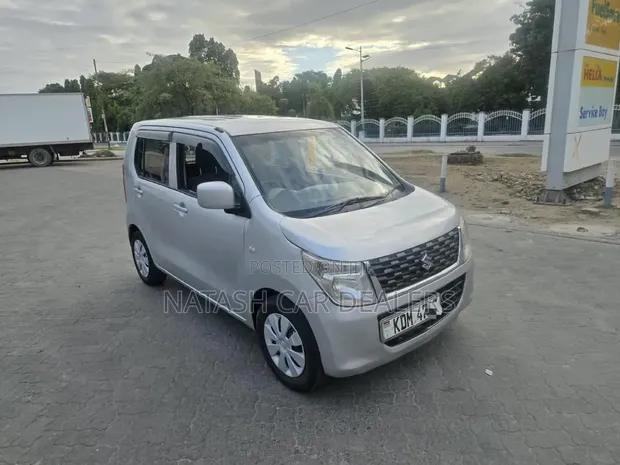 Suzuki Wagon R 2016 Silver - 1