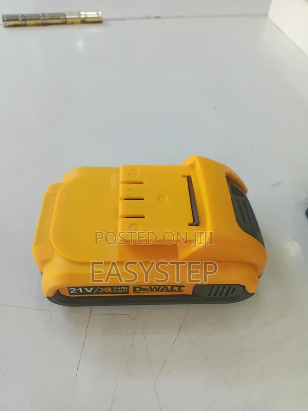 DeWalt Cordless Lithium Battery - 1