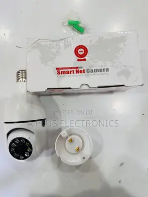 Q16 Rotating WiFi CCTV Camera (V380 App)