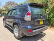 Toyota Land Cruiser Prado 2006 Nyeusi - 5