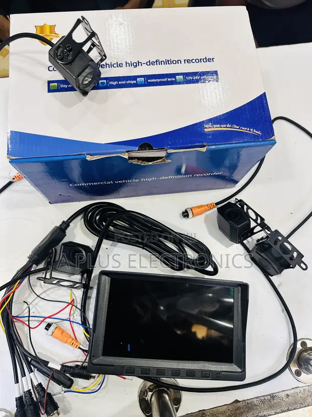 Commercial Vehicle 360° 4-Lens Surveillance Camera System - 1