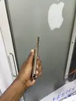 Apple iPhone XS Max 256GB Gold - 4