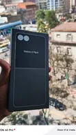 Samsung Galaxy Z Flip8 Mpya 256GB Graphite - 2