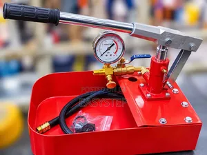 Manual Pressure Test Pump - 7 MPa / 70 Bar