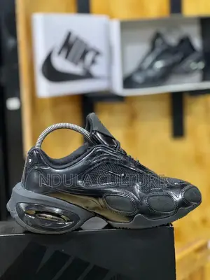 Nike Air Max Muse Sneakers