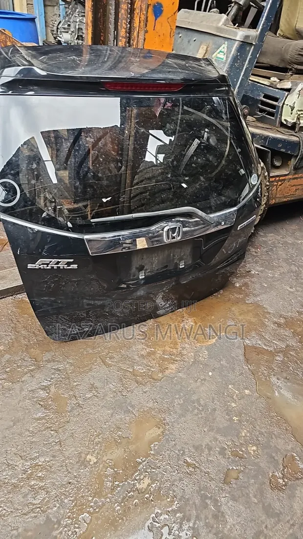 Honda Fit Bonnet and Wing - 1