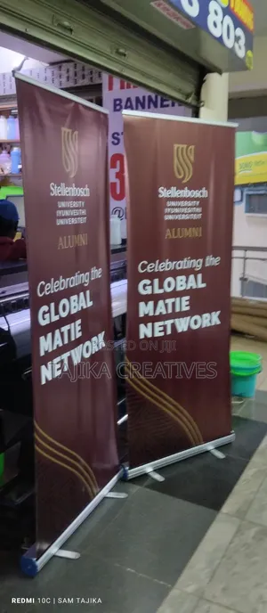Narrow Base Roll Up Banner