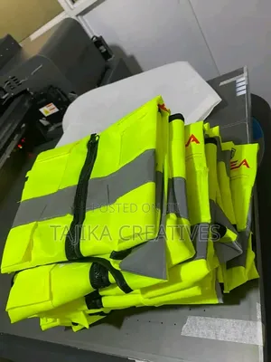 Zipped Branded Reflectors (20pcs+)
