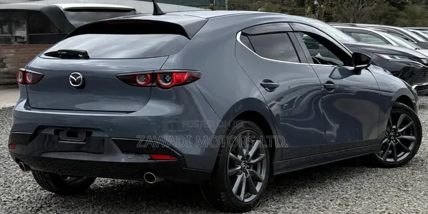 Mazda 3 2019 Gray - 1