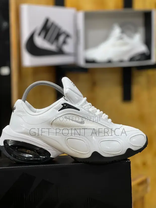 Nike Air Max Muse SE Sneakers - 1