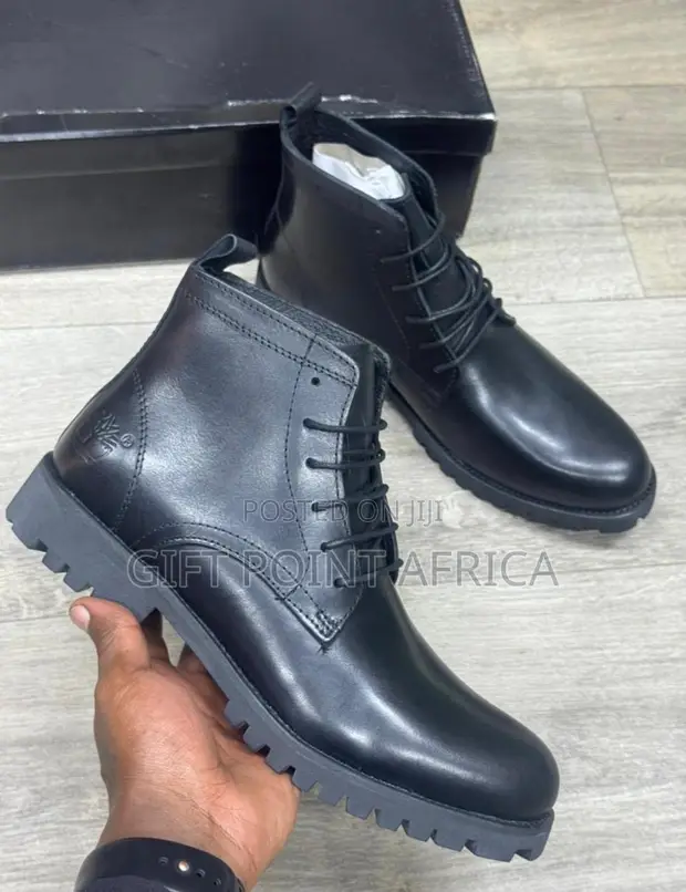Classic Timberland Leather Boots for Men - 1