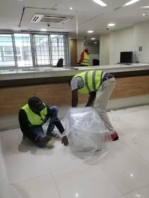 Huduma za Kuhamisha Ofisi na Makazi