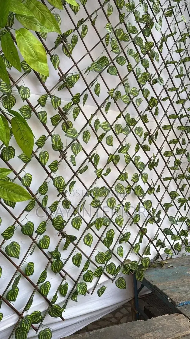 Artificial Green Privacy Fence with Leaves - 1