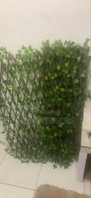 Artificial Privacy Fence - Green Leaf Design