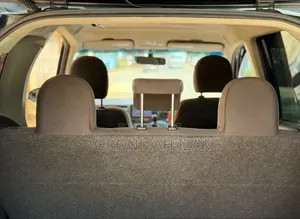 Toyota Porte 2014 Nyeusi