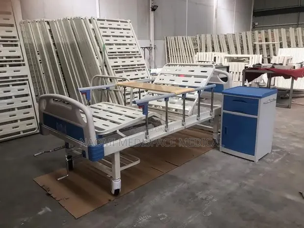 Manual 3 Crank Hospital Bed with Mattress & Feeding Table - 1