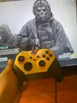 Xbox Series S 1TB + Elite Controller Series 2 - 5