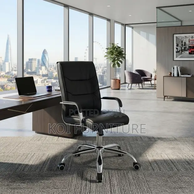 Leather Visitor Office Chairs with High Backrest - 1