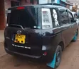 Toyota Sienta 1.5 FWD 2013 Gray - 4