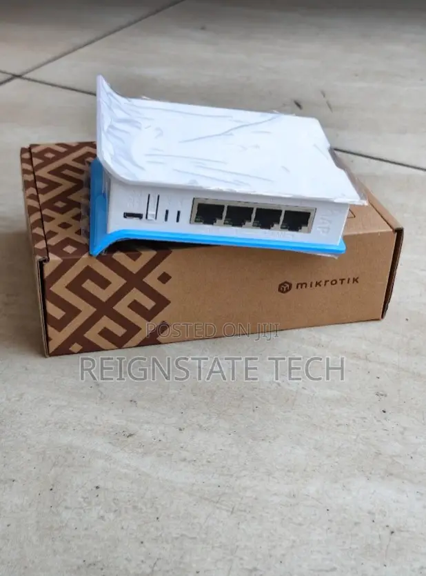 MikroTik hAP Lite RB941 WiFi Router - 1