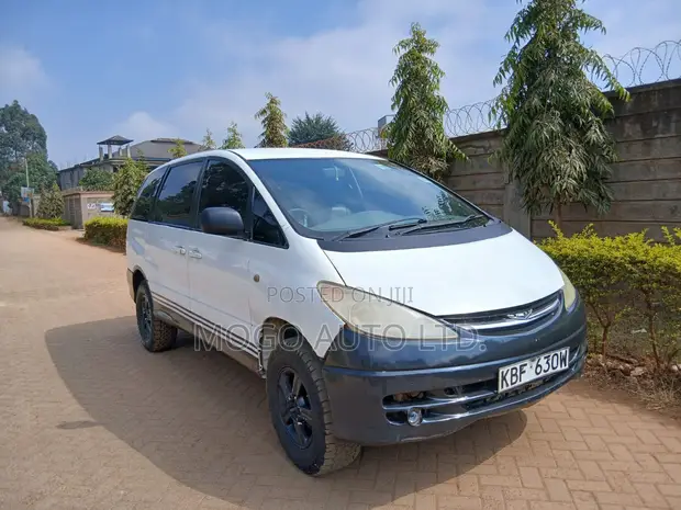Toyota Estima 2002 Pearl - 1