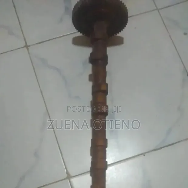 Used Toyota Engine Camshaft - 1