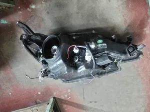 Toyota Mark X 2015 Xenon Headlight (Used)