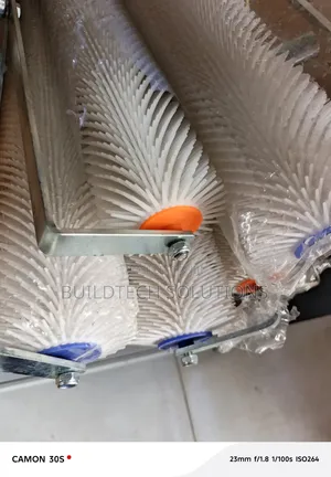 Epoxy Spiked Roller 19"