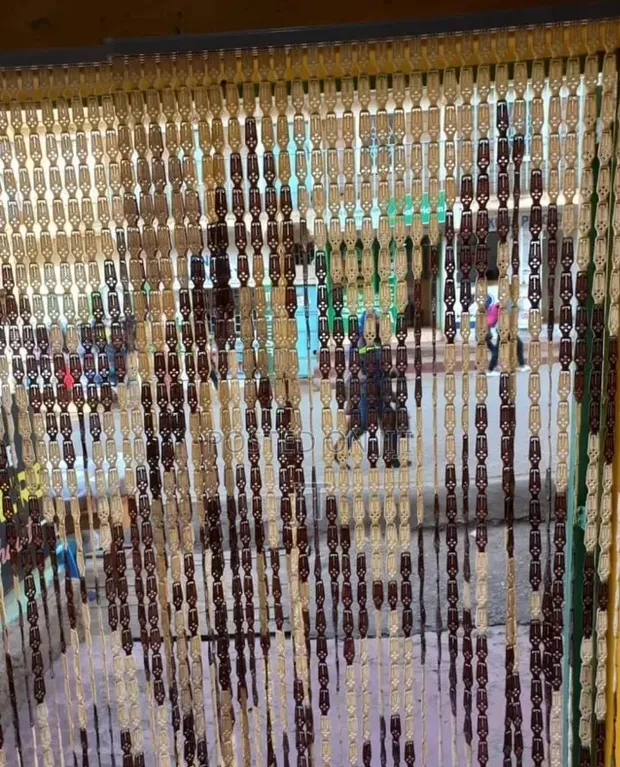 Plastic Beads Curtain 1m x 1.5m - 1